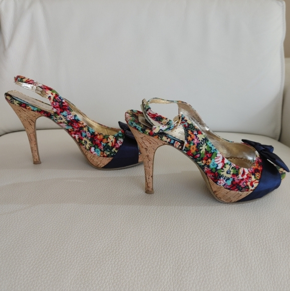 Rampage Grayson Floral Peep-Toe Slingback Heels - Navy, Red and Pink - Size 8 - Picture 5 of 8